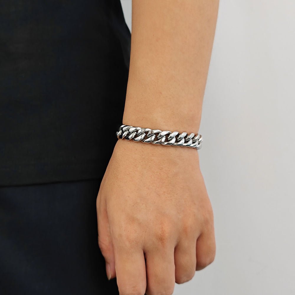 https://cdn.shopify.com/s/files/1/0706/5118/3259/files/491478dd8c14e5db3d9016f45e155e07.jpg?v=1778200627